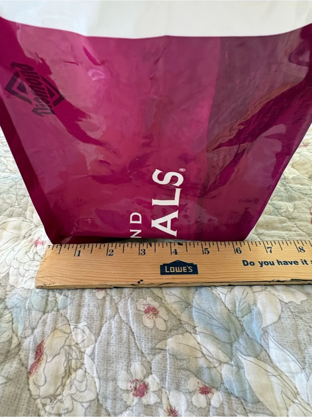 Scenic Black & White Tote Bag with Magenta Straps